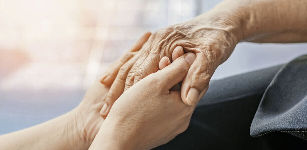 Bild zu Palliativmedizin - Auch Nichttumorpatienten brauchen Betreuung